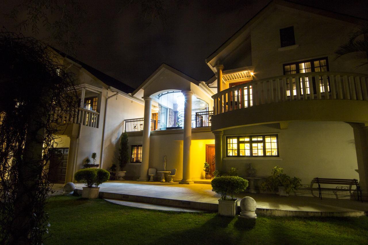 Aristo Manor Hotel Richards Bay Exterior photo